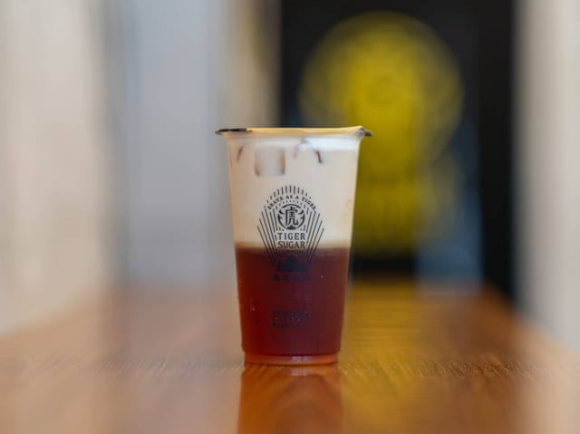 Black Tea Latte with Cream Mousse / 老虎堂紅茶厚拿鐵/含奶霜.