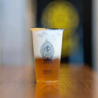 Green Tea Latte with Cream Mousse / 老虎堂綠茶厚拿鐵/含奶霜